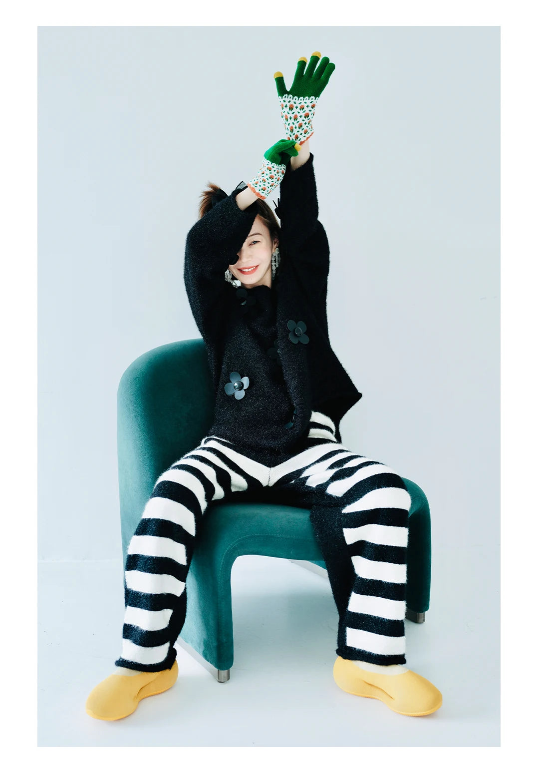 Mila Flower Appliqué Sweater