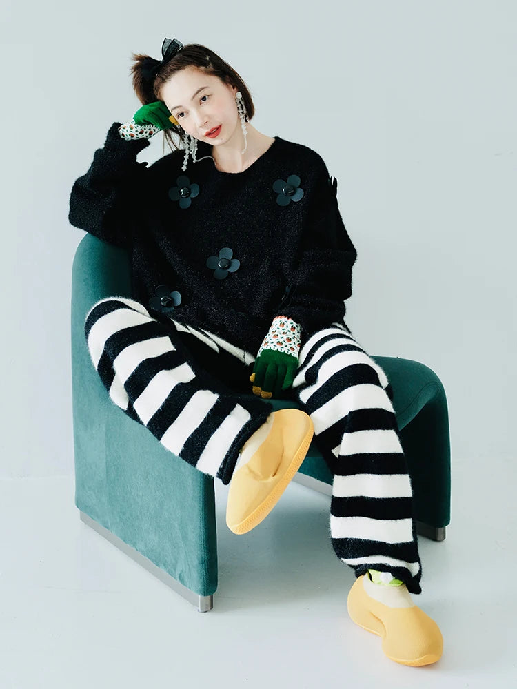 Mila Flower Appliqué Sweater