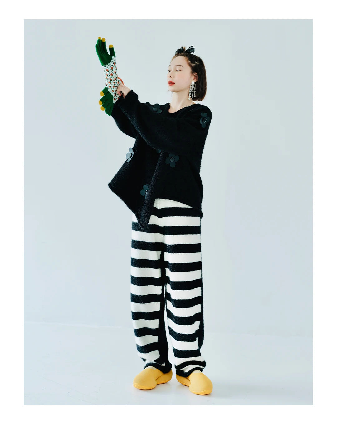 Mila Flower Appliqué Sweater