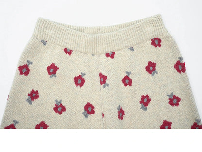 Floral Woolen Knit Shorts