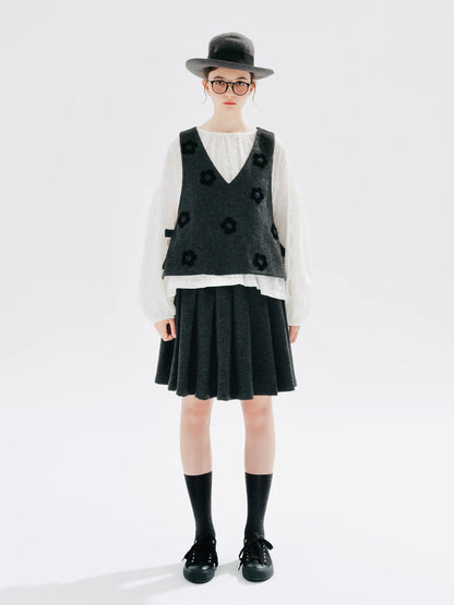 Black Flower Woolen Sleeveless Vest
